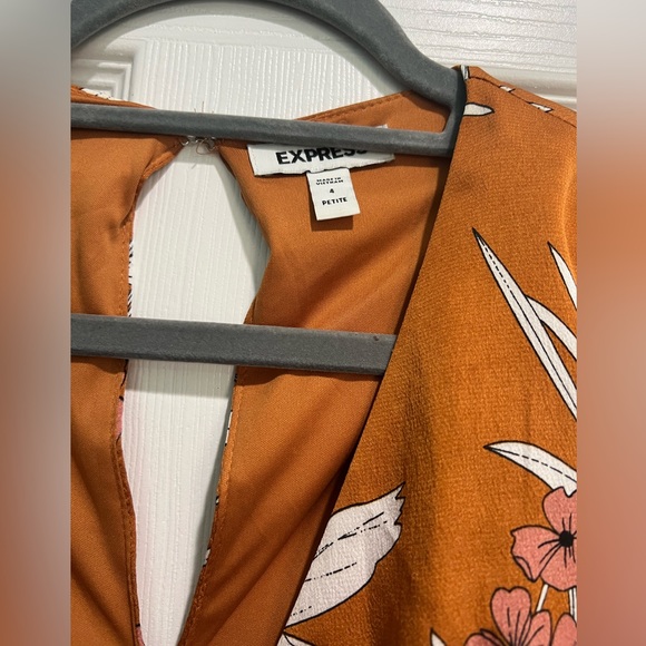 Express Floral Satiny Mini Dress - Picture 3 of 8